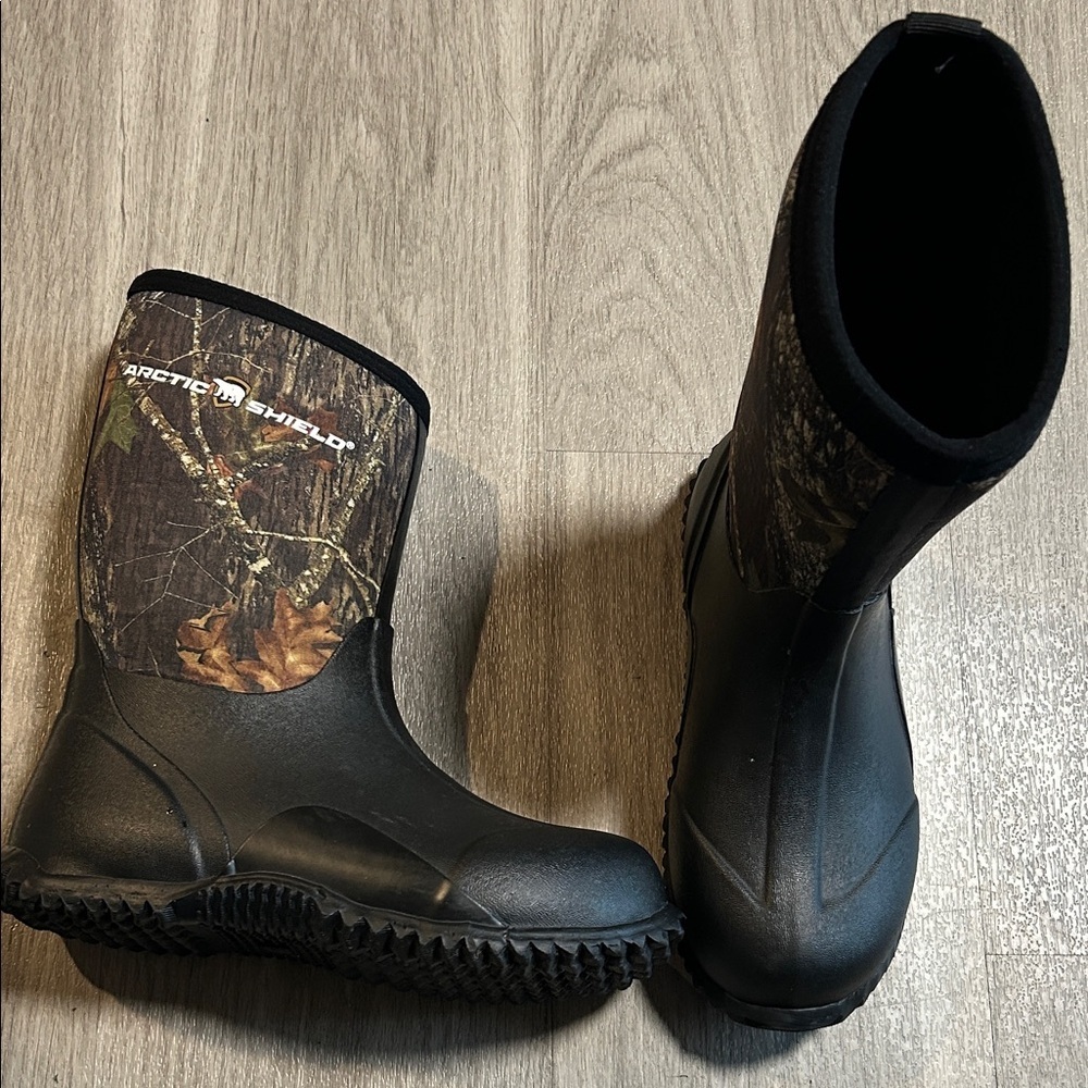 Arctic Shield Kids Camouflage Boots